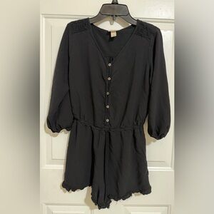 Mossimo Supply Co. Black V-Neck Button-Front 3/4 Sleeve Romper